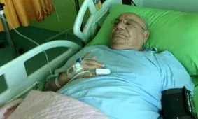 سرمربی پیشین تیم ملی بستری شد+عکس