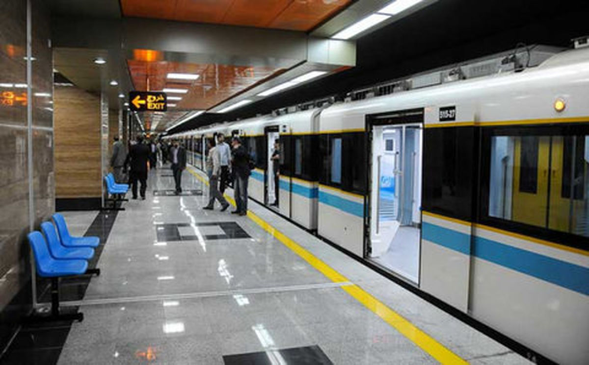خط ۲ متروی شیراز تست شد/ پیشرفت ۷۰ درصدی فاز یک