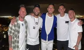 بازی کردن مسی با اعصاب آبی اناری ها/ عکسی که جنجالی شد