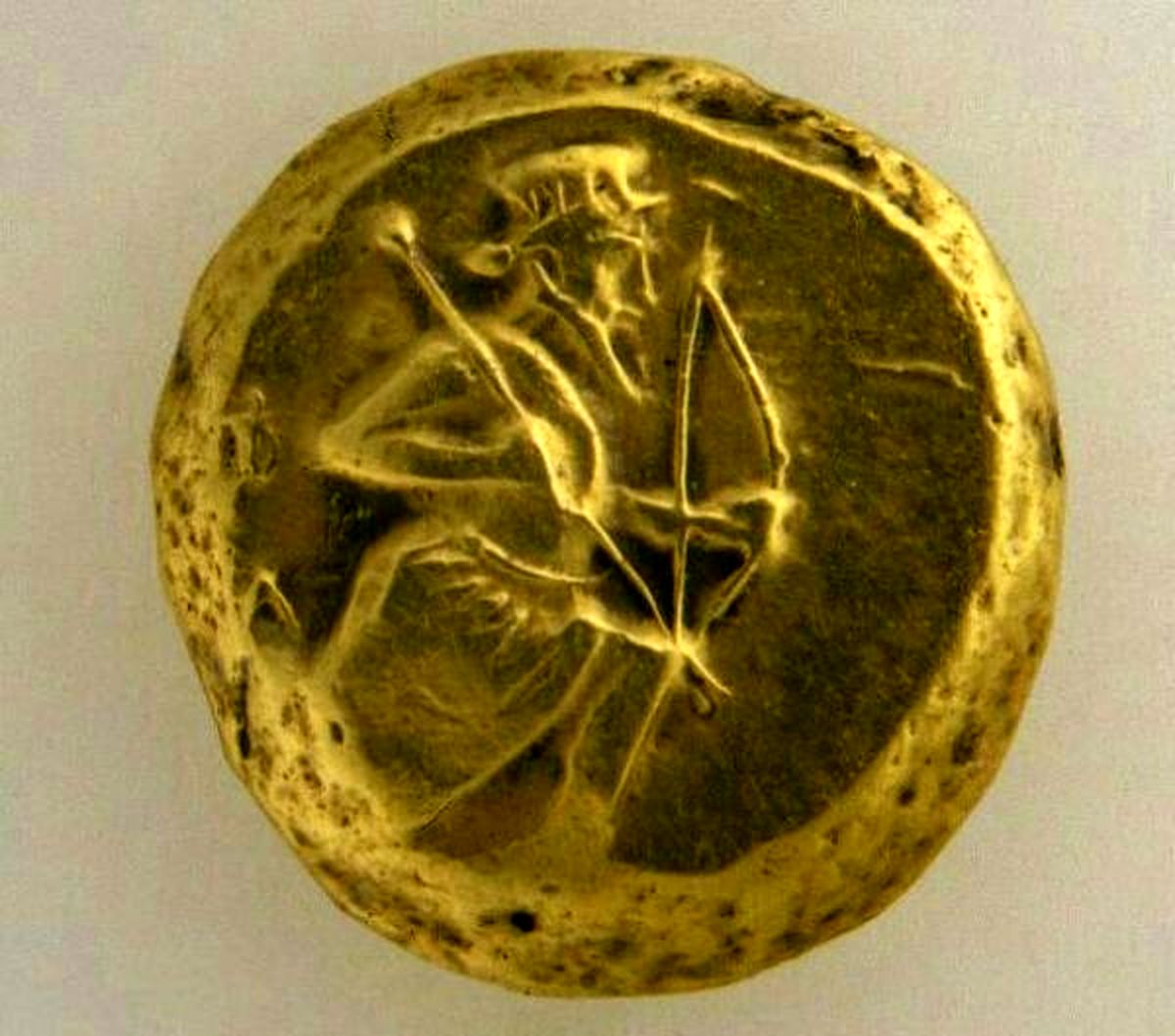 سکه دوران هخامنشی در موزه ارمیتاژ سن پترزبورگ روسیه