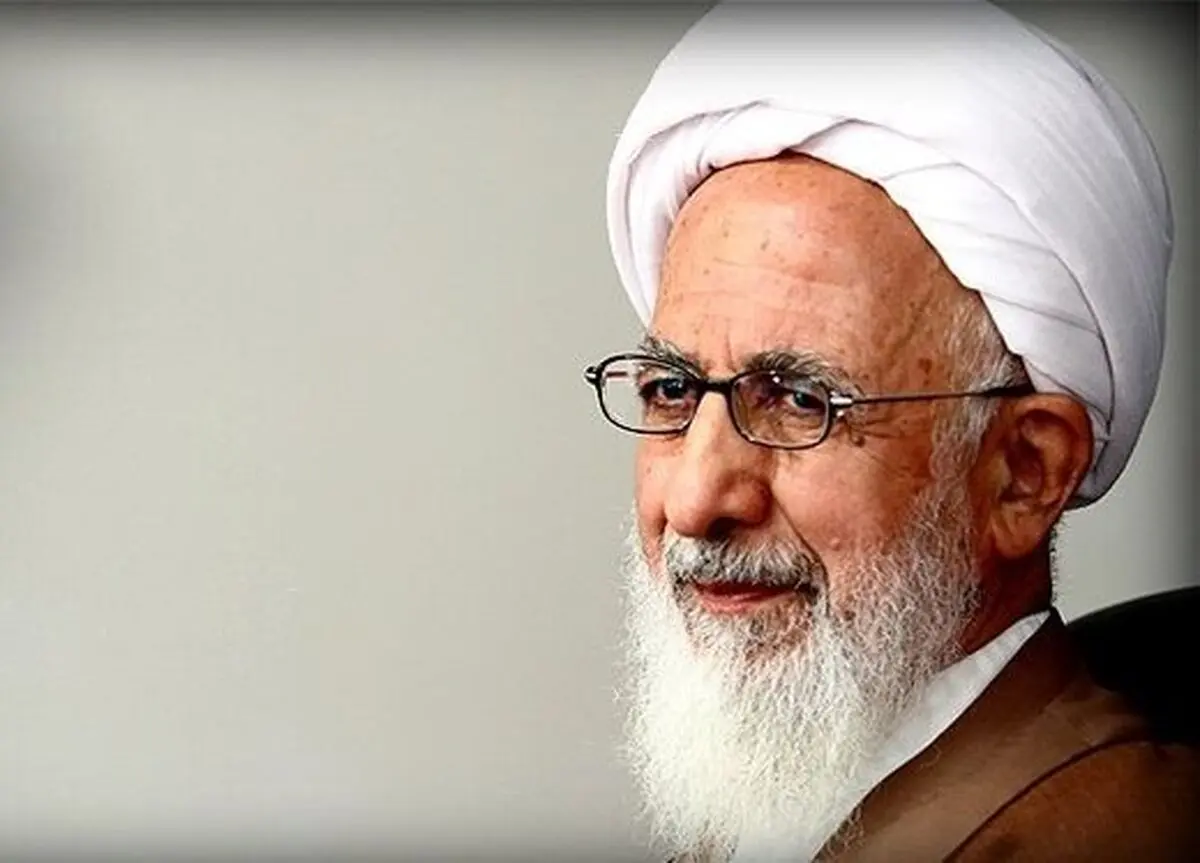مخالفت مرجع تقلید معروف به طرح جنجالی مجلس درباره فضای مجازی