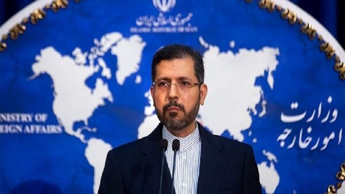 توضیح خطیب زاده درباره برافراشته شدن پرچم اقلیم کردستان در مراسم استقبال از بارزانی