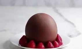 طرز تهیه توپ شکلاتی/ ویدئو