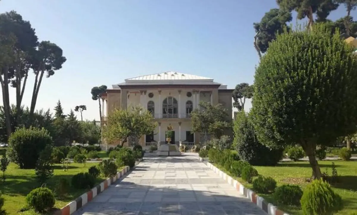 معرفی و تاریخچه موزه جنگ یا خانه تیمورتاش