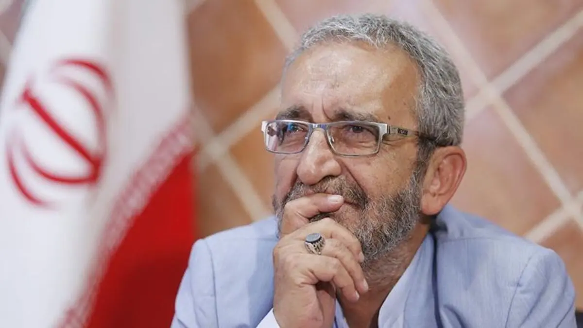 چه کسی از خبرنگاران اخراج شده در ایام کرونا صحبت کرد؟/ ویدئو