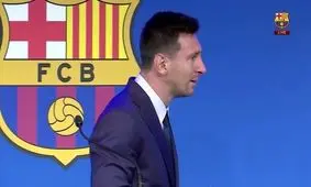 اشک‌های مسی در کنفرانس خبری وداع با بارسلونا/ عکس و ویدئو