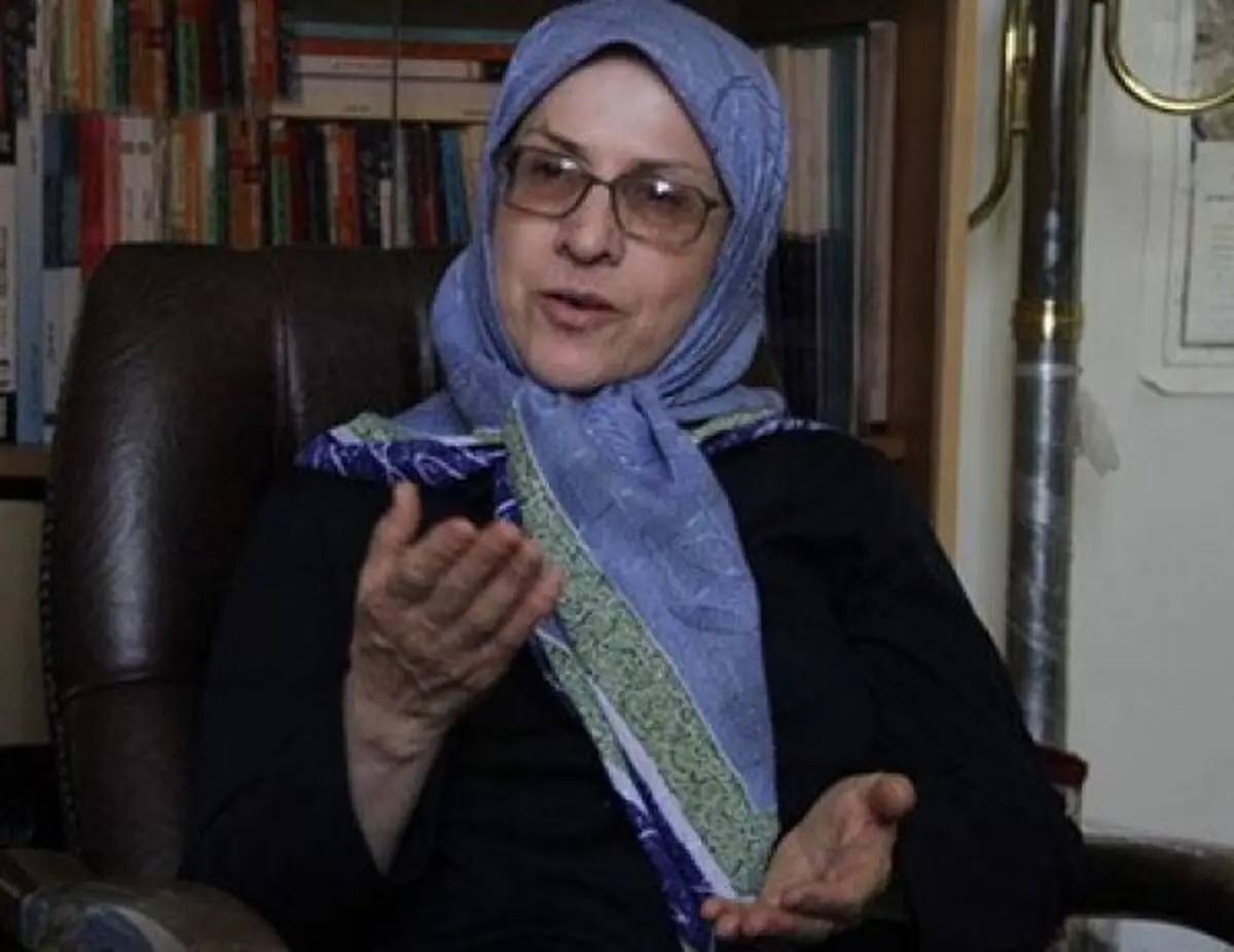 چرا تنها کاندیدای زن از شهردار شدن منصرف شد؟/الهه کولایی: به نفع اصلاح طلبان کناره گیری کردم/جای تاسف است که در کابینه وزیر زن نداریم/ فراکسیون امید ارتباطش را با اصلاح طلبان قطع کرد