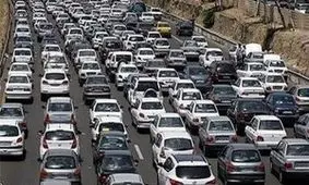 ترافیک سنگین در آزادراه کرج - تهران