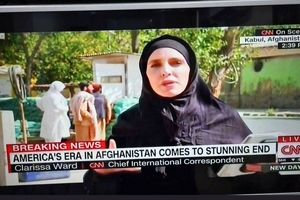 برخورد طالبان با خبرنگار زن سی ان ان در افغانستان