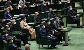 رئیسی: در چینش کابینه تلاش شد جوانگرایی و تجربه کنار هم قرار گیرد/ معرفی وزرا/ سخنان نمایندگان موافق و مخالف/ حسینی، موافق: رای بالا به کابینه رئیسی یعنی قدرت و نشانه اقتدار این نظام/ بابایی کارنامی، مخالف: با چه برنامه‌ای می‌خواهید تورم بالای ۴۵ درصد را 
