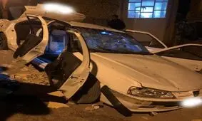 پشت پرده فیلم تصادف عجیب پژو با عزاداران شب تاسوعا/ ماشین را با سنگ پوکاندند