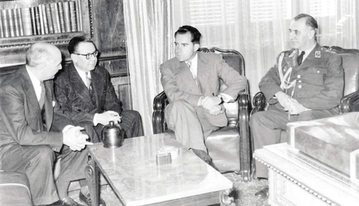 زاهدی می‌خواست در یکی از استان‌ها حکومتی به نام «ایران آزاد» تشکیل دهد