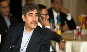 انتقاد رییس نظام پزشکی از محرمانه ماندن اطلاعات ابتلا به کرونا در کادر درمان/ درخواست برای تزریق دوز سوم واکسن