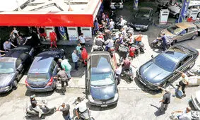 اولین اظهارنظر یک مقام ایرانی در مورد صادرات سوخت به لبنان/ ویدئویی از درگیری مردم بر سر سوخت در یکی از پمپ بنزین‌های این کشور