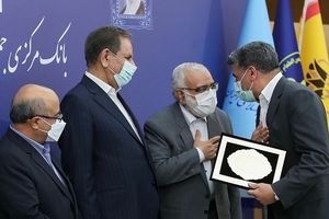 تجلیل رئیس کمیته امداد از اشتغالزایی بانک صادرات ایران برای محرومان