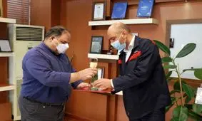 تقدیر مدیرعامل فولاد اکسین خوزستان از پزشکان شرکت به مناسبت روز پزشک