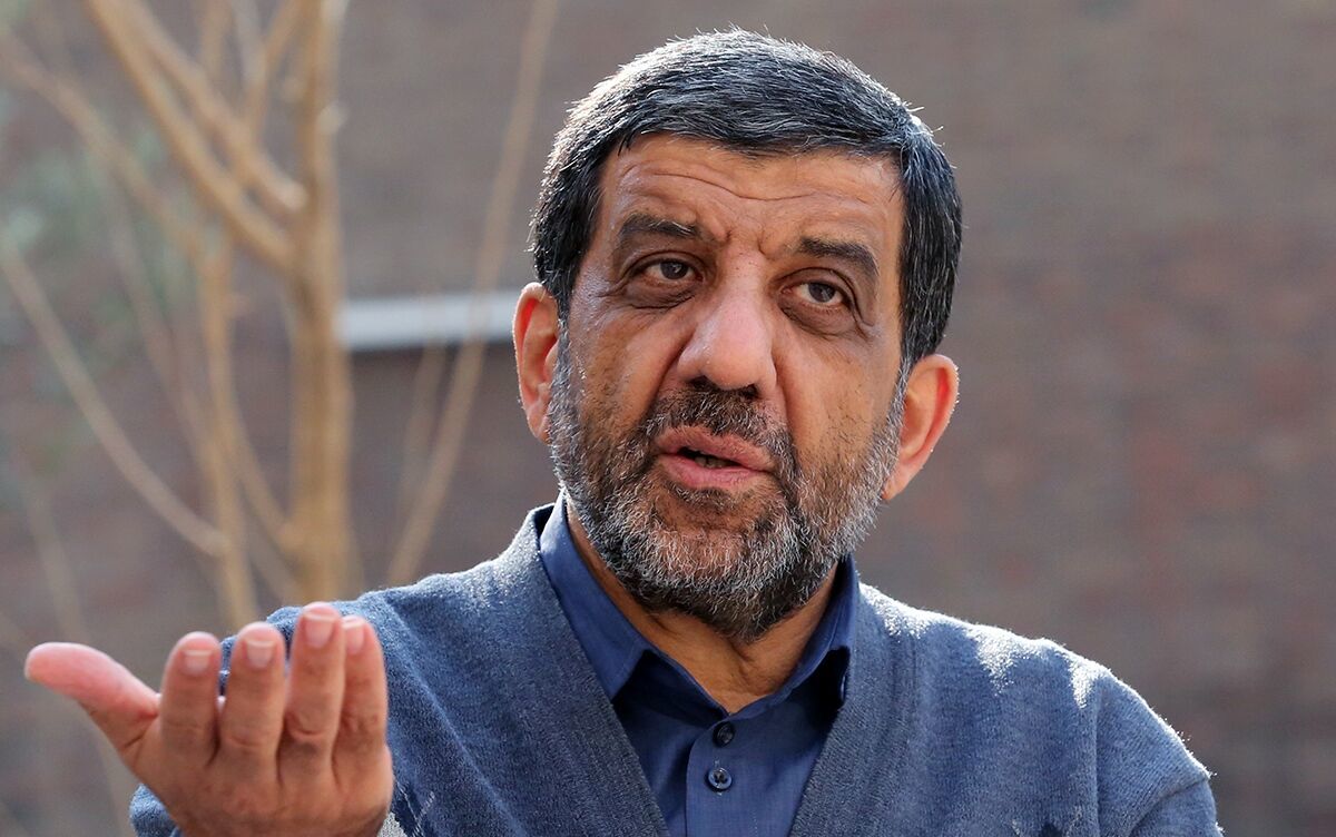 ضرغامی در حمایت از خود و به شوخی: این می گو که آن میگو نیست، اما کار را راه می اندازد!/ ویدئو