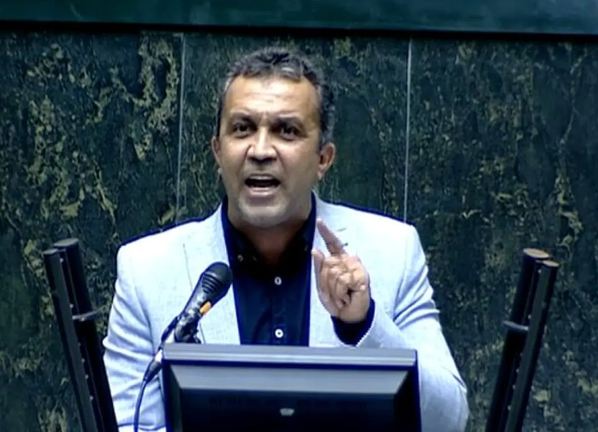 فروردین: وزیر پیشنهادی ورزش از جنس انقلاب نیست