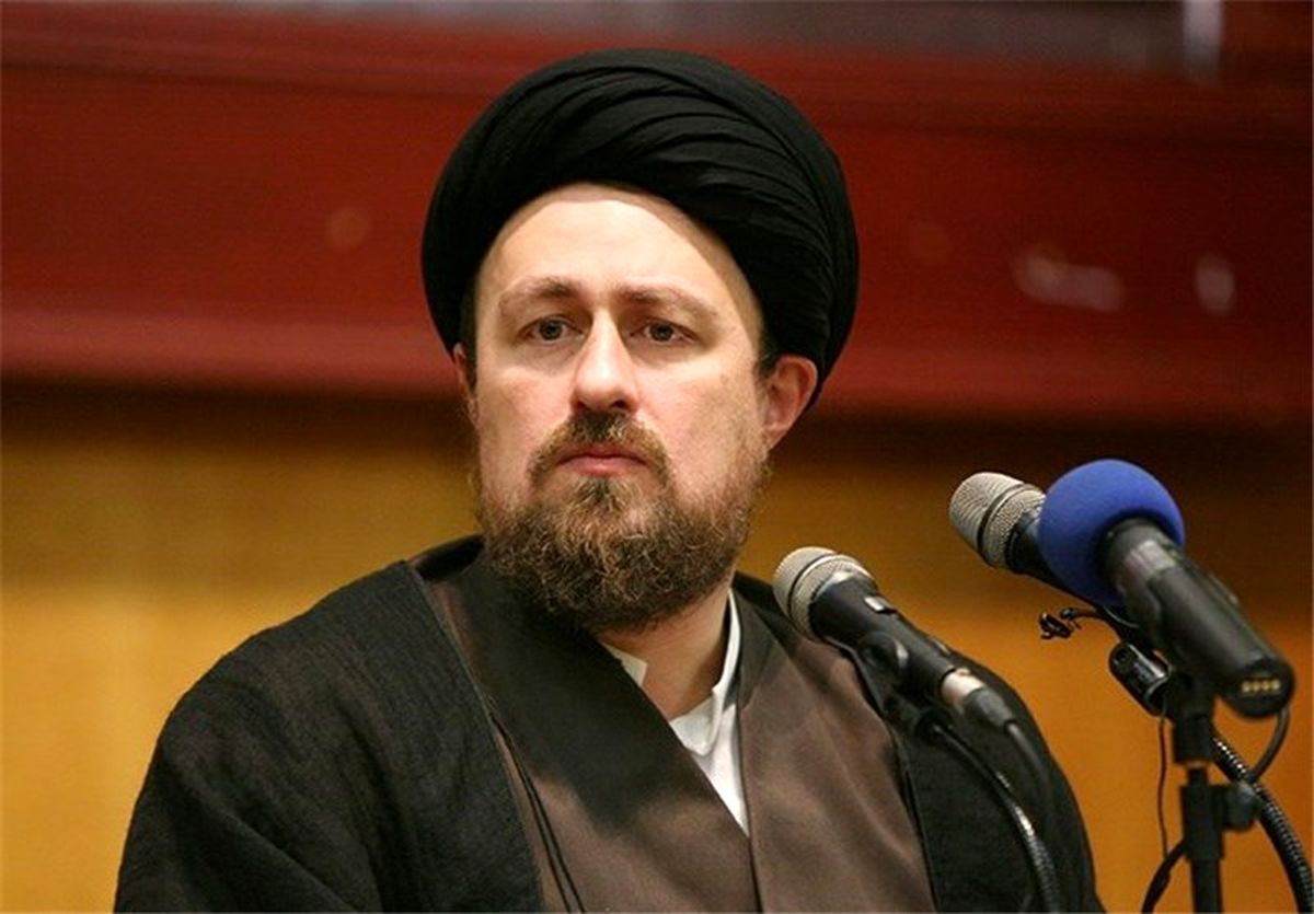 سید حسن خمینی: نمی توانیم به جامعه ای برسیم که همه مثل هم فکر کنند/ همه باید به بُعد وحدت ملی توجه کنیم/ با همه تفرق ها امروز همه وظیفه دارند به دولت کمک کنند