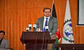 وزیر سابق افغانستان پیک پیتزافروشی شد!/ عکس