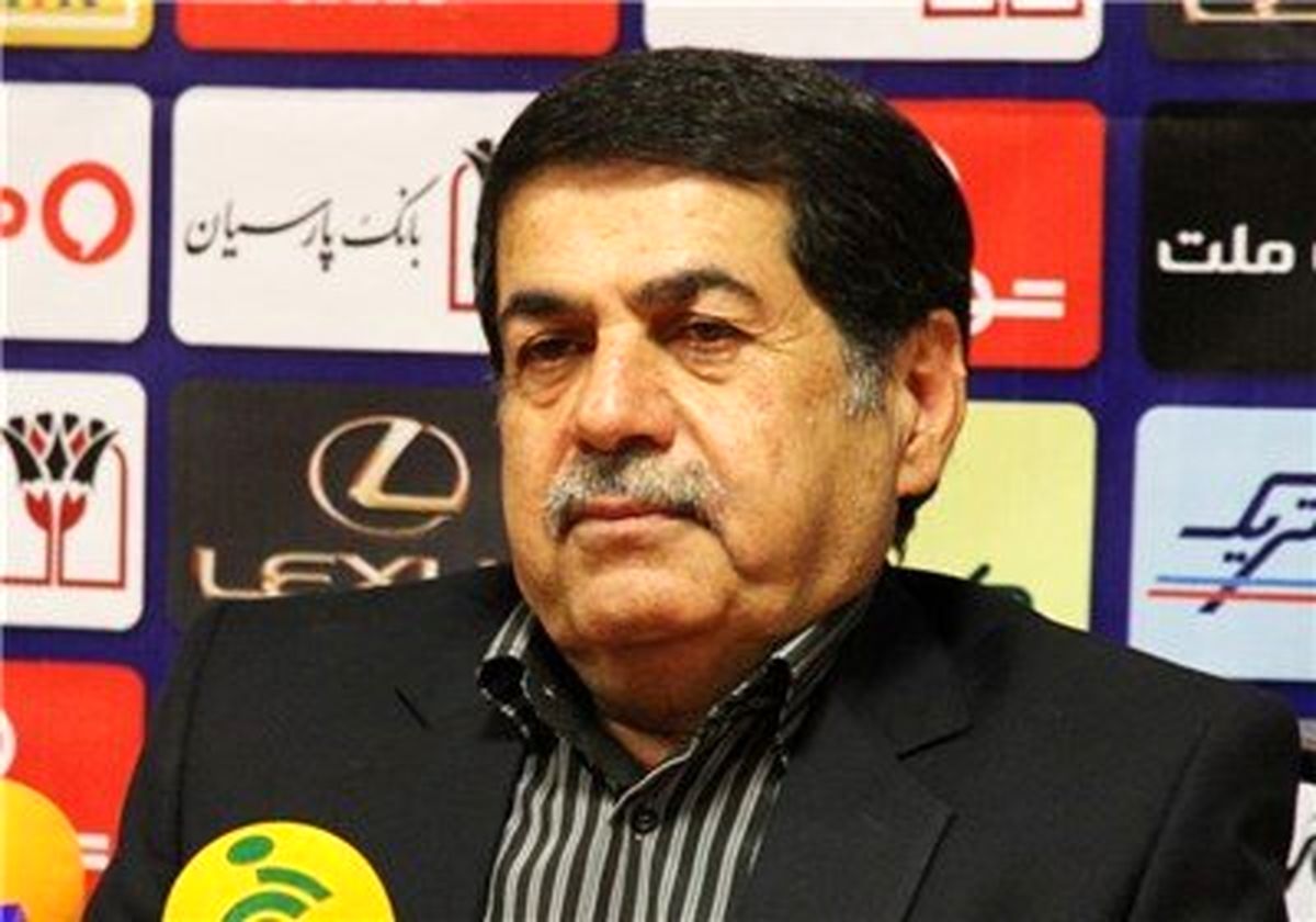 ویسی به تنهایی نمیتواند کاری کند/ فوتبال ما شبیه میدان میوه و ترهبار شده!