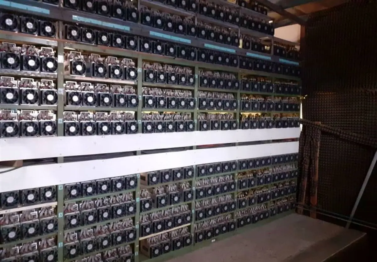 بیش از ۷۰۰۰ دستگاه ماینر غیر مجاز در اصفهان کشف شد