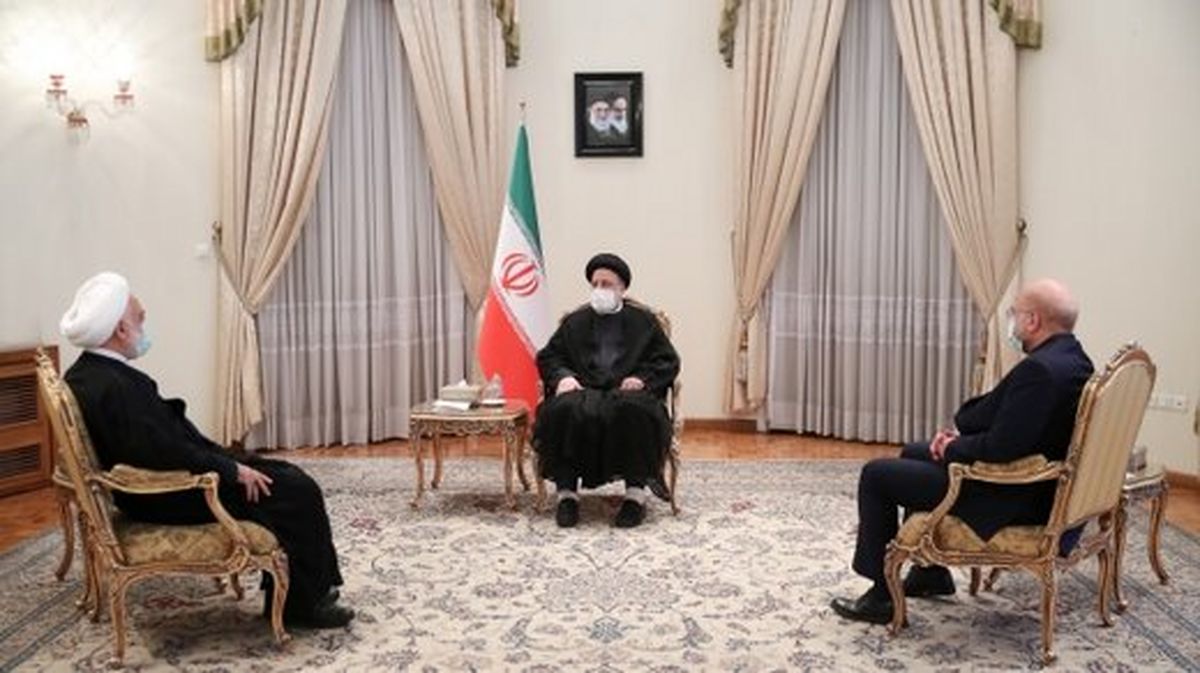 رئیسی بعد از جلسه با قالیباف و محسنی اژه ای: بدون تردید امور کشور نیازمند همفکری، همکاری و همگرایی همه قوا است