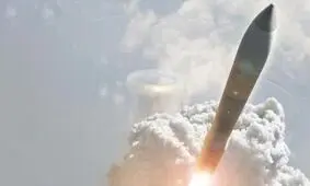 کیم جونگ اون دستور ساخت کلاهک‌های قاره پیمای بیشتر را صادر کرد