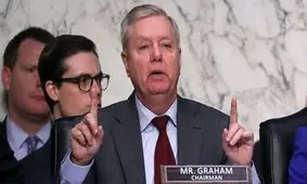 لیندسی گراهام خواستار استیضاح بایدن شد/ وارد یک فصل جدید و کشنده‌ تر شده‌ایم