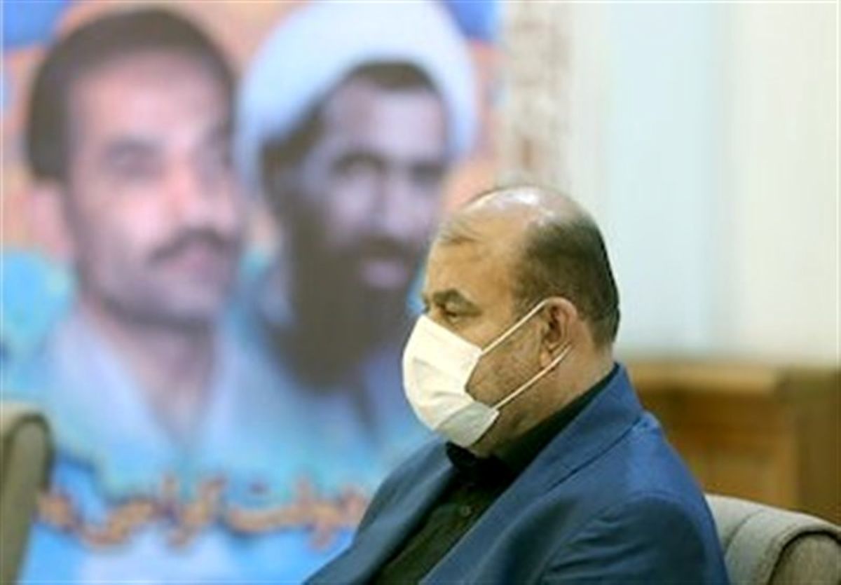 انتقاد وزیر راه از عملکرد برخی مسئولان راهآهن/ مدیرعامل راه آهن غایب بازدید قاسمی از ایستگاه راه آهن تهران