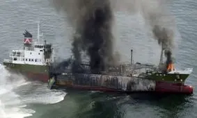 واژگونی نفتکش 30 هزار لیتری در محور سیرچ به سمت کرمان