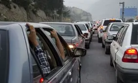 ترافیک نیمه‌سنگین در جاده چالوس