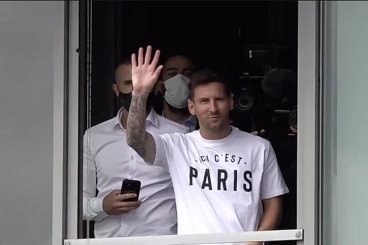 مسی در پاریس چه شماره ای می‌پوشد؟