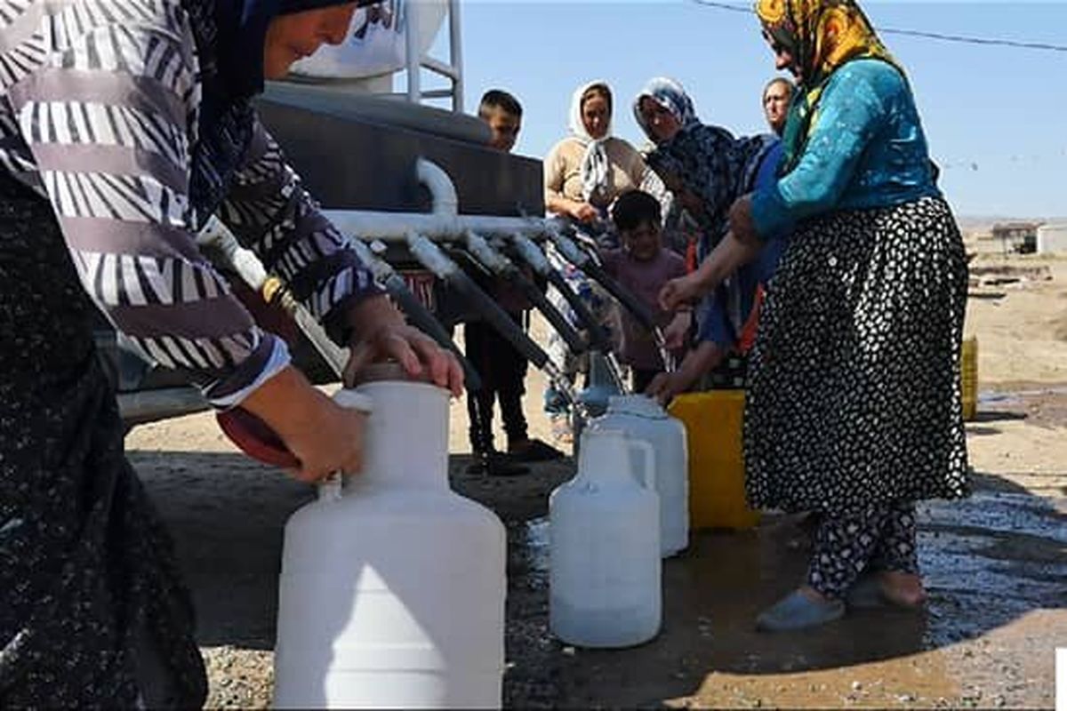 آبرسانی سیار ۳۶۰ هزار لیتر آب شرب در روستاهای خوی