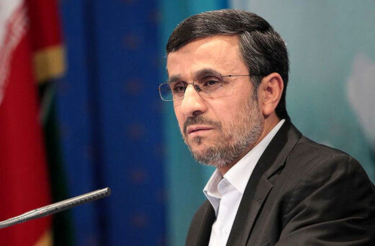 نظر عجیب احمدی نژاد درباره کروات زدن/ ویدئو