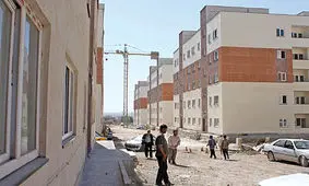 وعده تحویل مسکن مهر پرند ۱۰ ساله شد