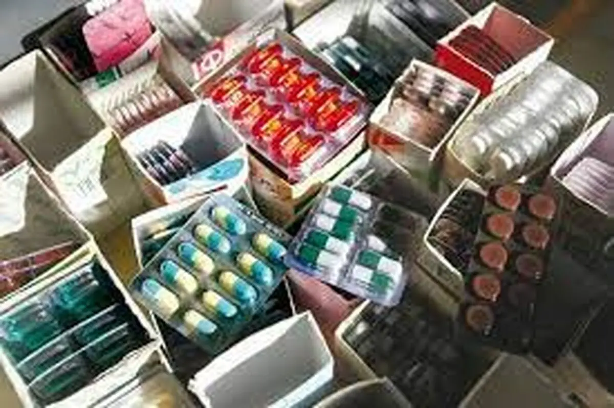 ارز دولتی، عامل اصلی قاچاق دارو است/ آزادسازی قیمت دارو قاچاق را کاهش می‌دهد