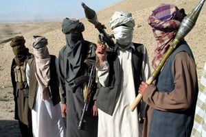 بلومبرگ: خطر طالبان در افغانستان احتمالا به مرزهای ۶ کشور مجاور از جمله ایران برسد