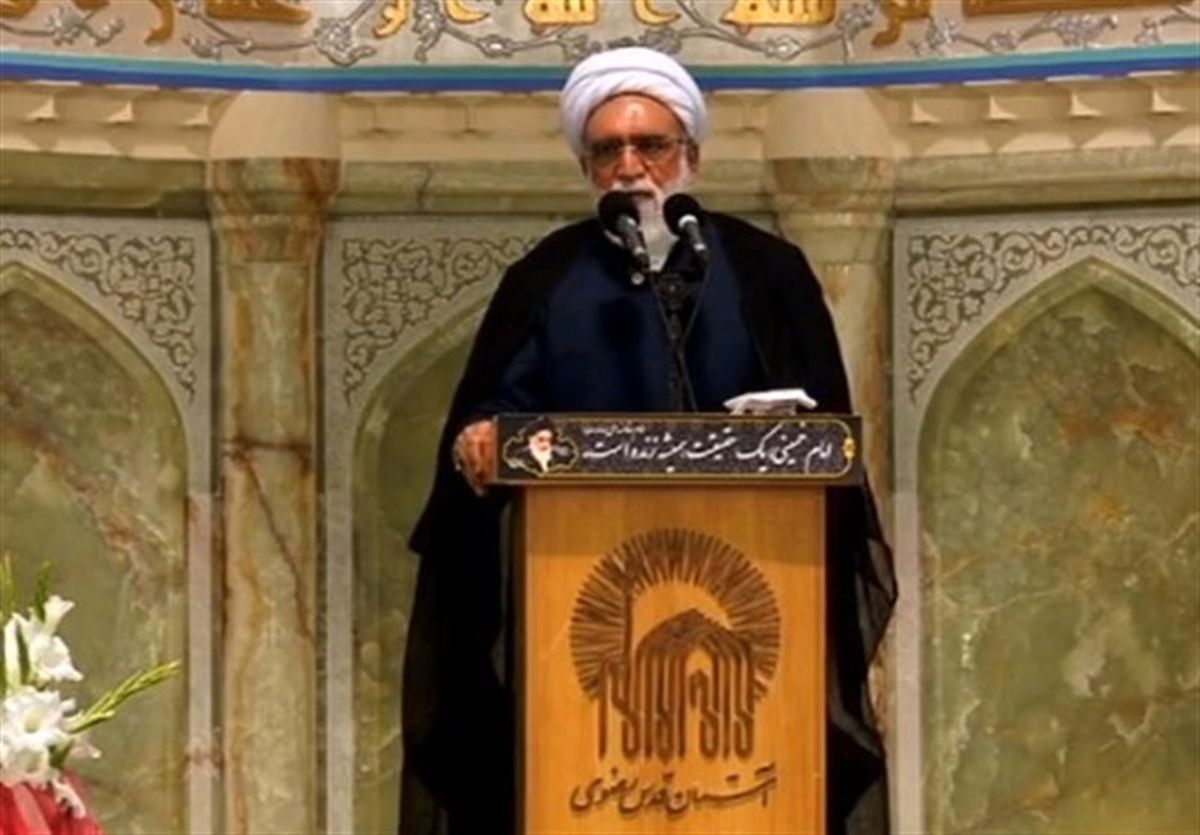 آستان قدس تمام دستورالعملهای بهداشتی را به صورت حداکثری رعایت میکند