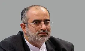 واکنش کنایه آمیز حسام الدین آشنا به سقوط دولت افغانستان