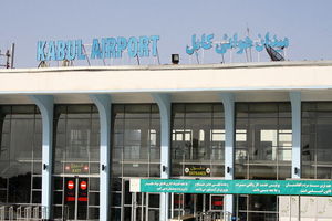هجوم شهروندان افغانستانی به فرودگاه کابل/ ۱۰ نفر جان باختند