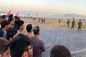 هواپیماهای نظامی تخلیه‌کننده دیپلمات‌ها و غیرنظامیان از کابل بار دیگر به پرواز درآمدند