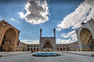 حریق در بازار تاریخی اصفهان خسارتی نداشت