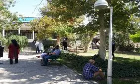 در نوبتم آمده ام اما می گویند واکسن کم است و نمی زنیم! / گلایه های مردم تهران در صف تزریق واکسن کرونا / ویدیو