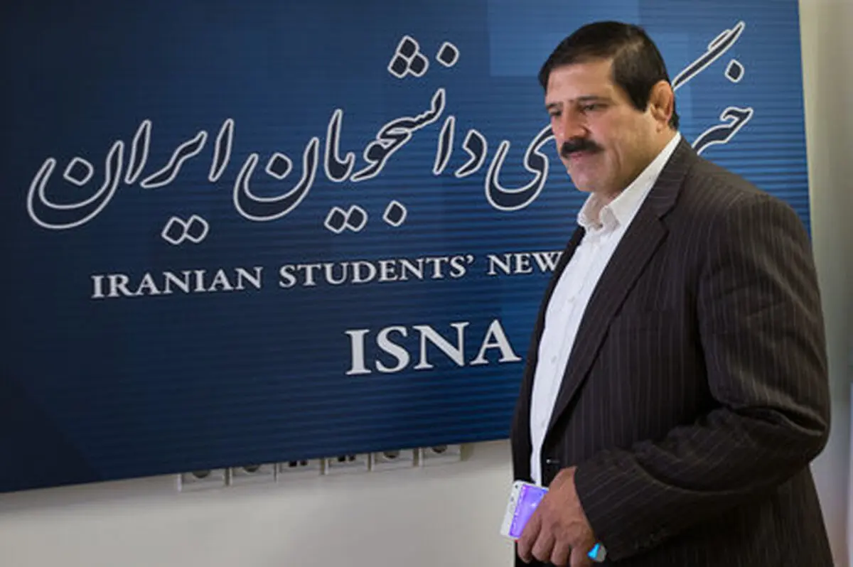 عباس جدیدی خانه نشین شد/ عکس