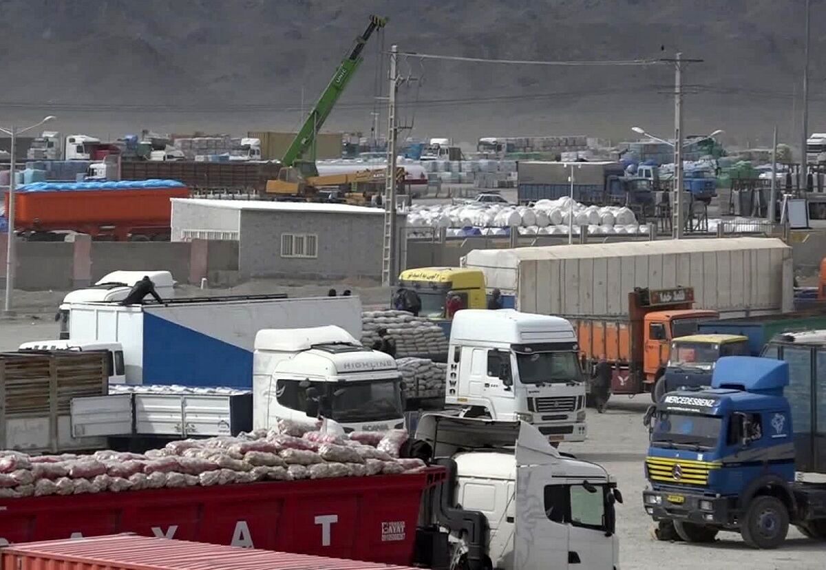 صادرات خراسان جنوبی بیش از ۳۲۹ میلیون دلار ارزآوری داشت