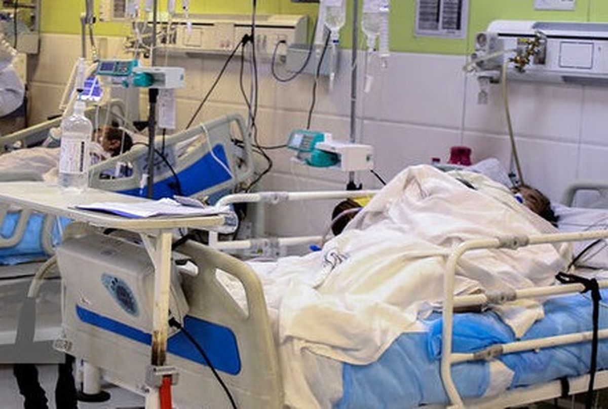 مرگ ۳۳ نفر طی یک روز/ پذیرش ۵۲۱ بیمار جدید کرونایی در فارس