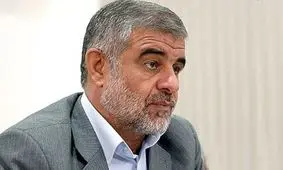 مسئولان مانع خروج سرمایه‌ های یزد توسط بانک‌ ها شوند