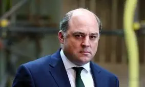 وزیر دفاع انگلیس: آمریکا دیگر ابرقدرت نیست