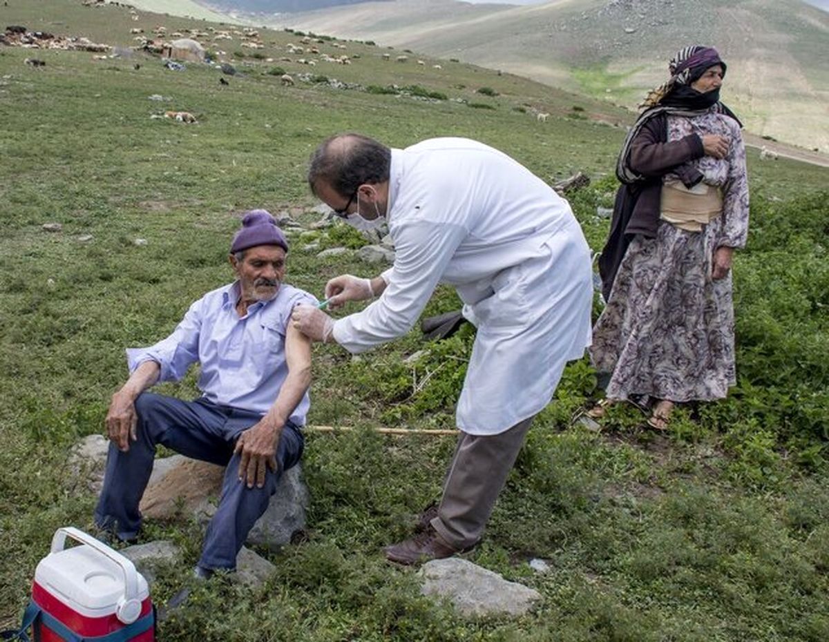 «کارایی چشمگیر» واکسیناسیون در کاهش میزان بستری دریافت کنندگان واکسنها در ایران